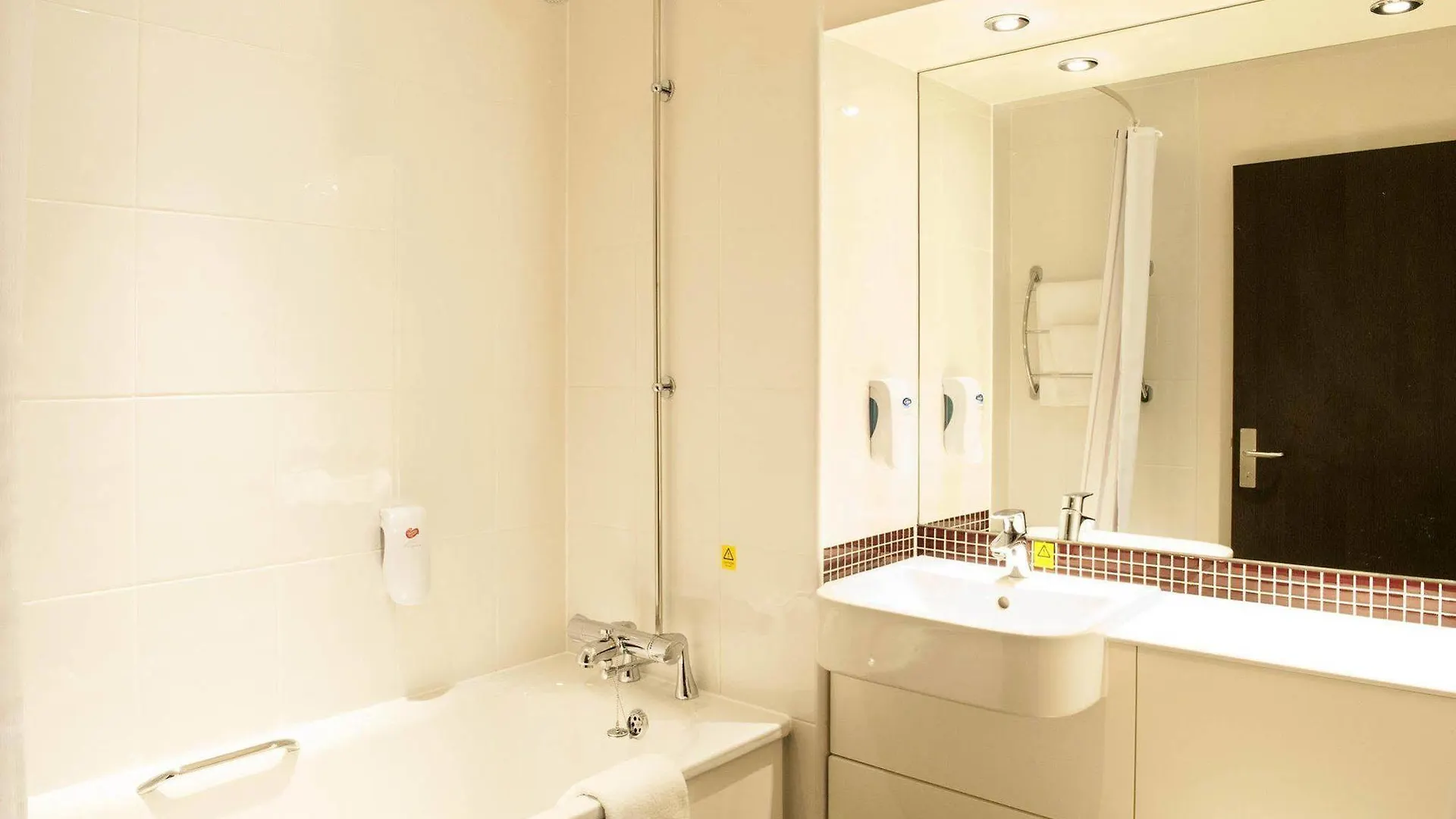 *** Hotel Premier Inn Exeter United Kingdom